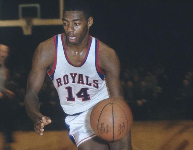 更重视集体 更重视集体