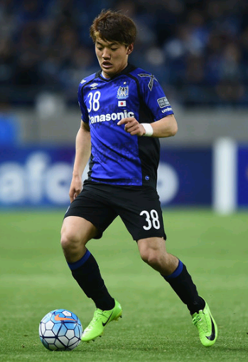 奥拉通过其 奥拉通过其