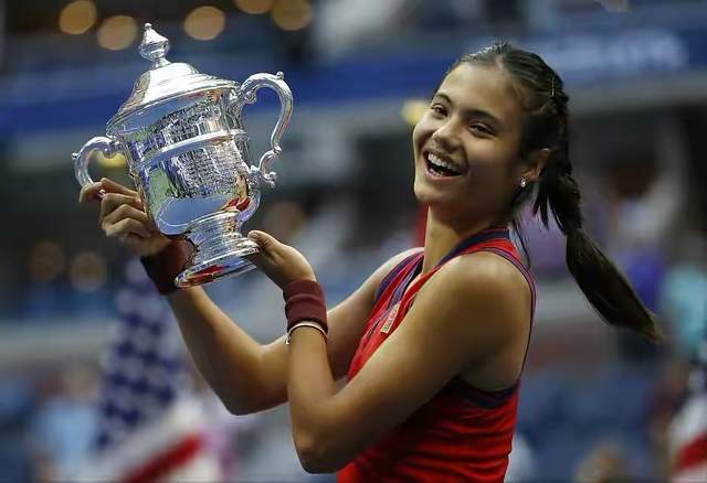 赛时显示出 赛时显示出