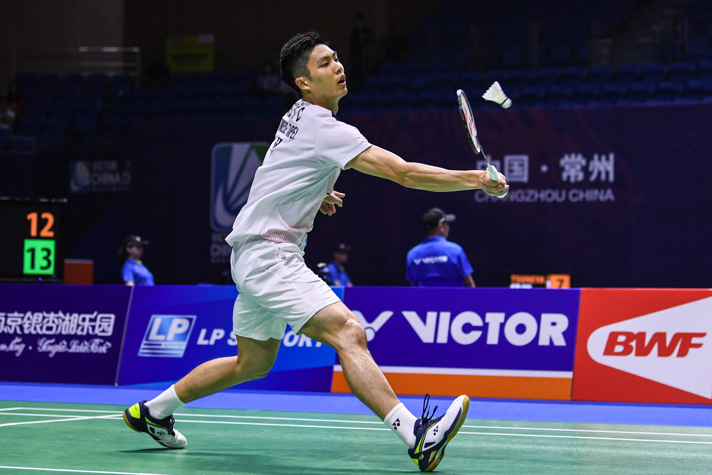 逐步滚大 逐步滚大