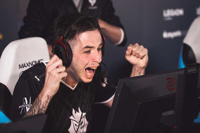 往正式服前 往正式服前